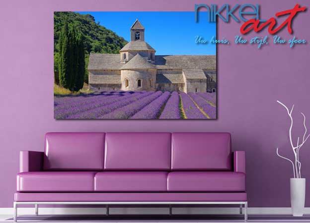 Een kleurrijke natuurfoto: een foto aluminium met lavendel